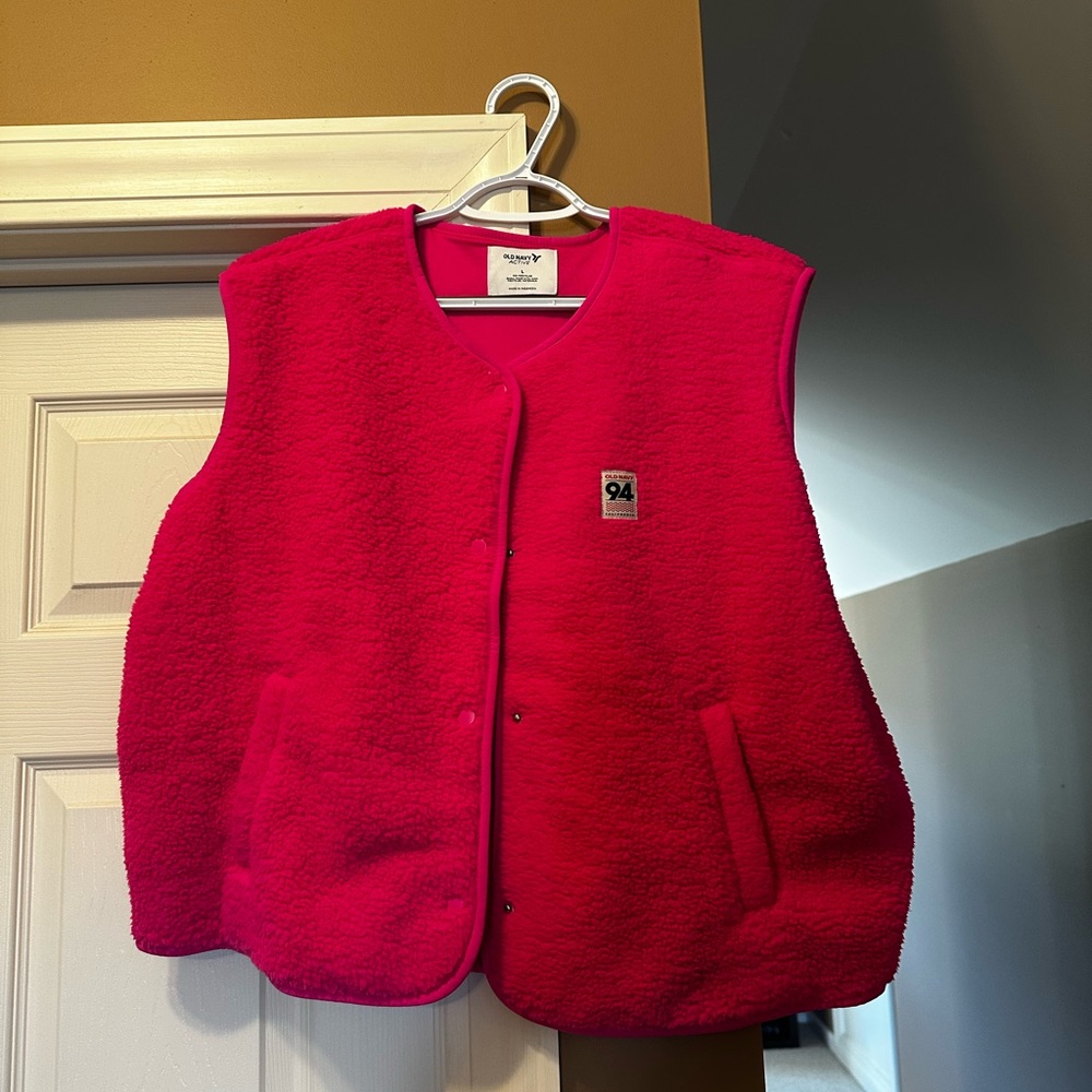 Old Navy Pink Fleece Vest